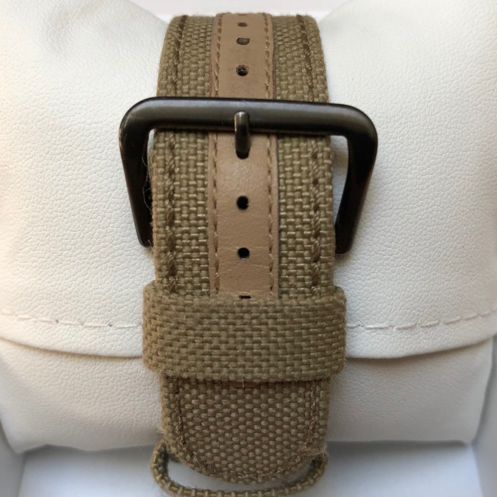 Unworn Sport Seiko Solar with Nylon Strap SNE331 - Picture 7 of 11